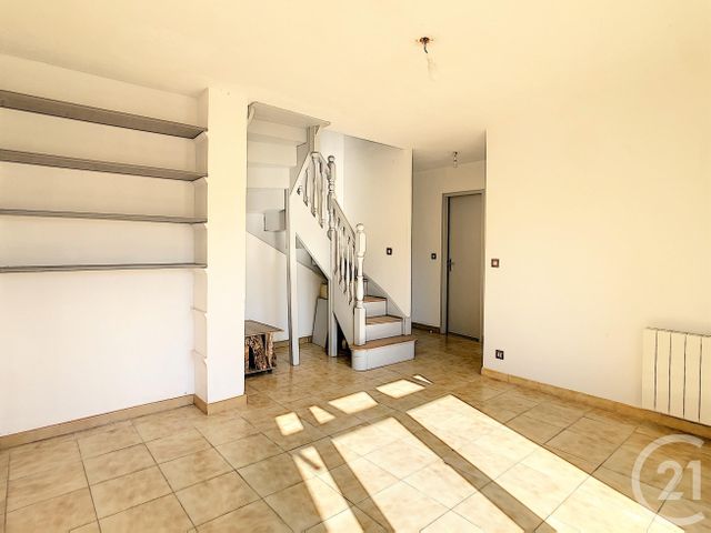Afficher la photo en grand Appartement T3 à vendre - 3 pièces - 50.02 m2 - L ILE ROUSSE - 20 - CORSE - Century 21 Dary Immobilier