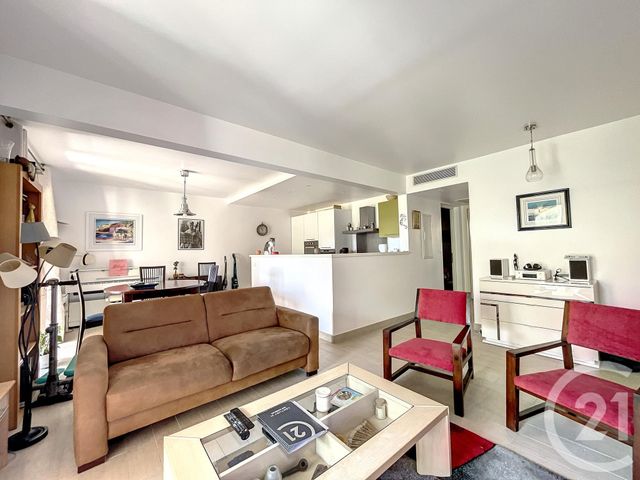 Appartement T3 à vendre - 3 pièces - 75.0 m2 - L ILE ROUSSE - 202 - CORSE - Century 21 Dary Immobilier