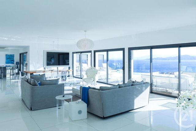 maison à louer - 6 pièces - 390.0 m2 - L ILE ROUSSE - 202 - CORSE - Century 21 Dary Immobilier