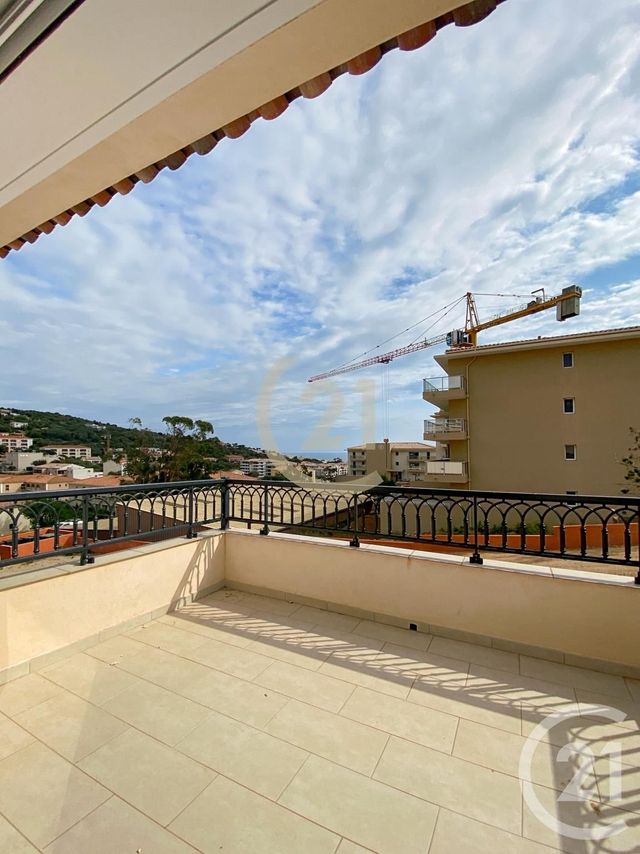 Appartement T2 à vendre - 2 pièces - 55.51 m2 - L ILE ROUSSE - 202 - CORSE - Century 21 Dary Immobilier