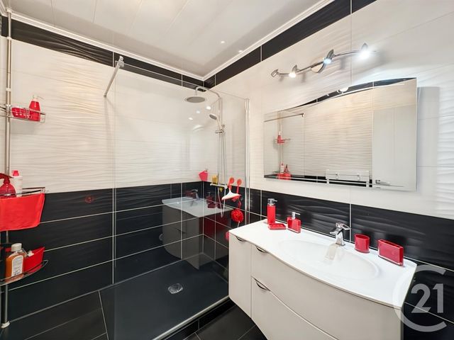 Appartement à vendre - 3 pièces - 55.0 m2 - ST FLORENT - 202 - CORSE - Century 21 Dary Immobilier