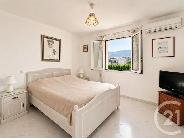 Appartement T4 à vendre - 4 pièces - 97.28 m2 - CALVI - 202 - CORSE - Century 21 Dary Immobilier
