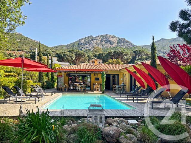 Afficher la photo en grand maison à vendre - 7 pièces - 215.0 m2 - CALVI - 202 - CORSE - Century 21 Dary Immobilier