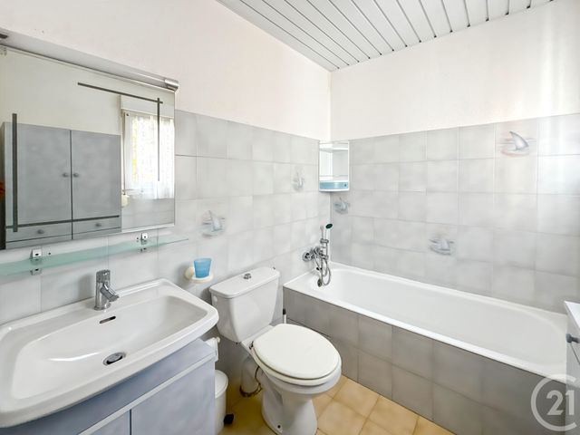 Appartement Studio à vendre - 1 pièce - 33.0 m2 - L ILE ROUSSE - 202 - CORSE - Century 21 Dary Immobilier