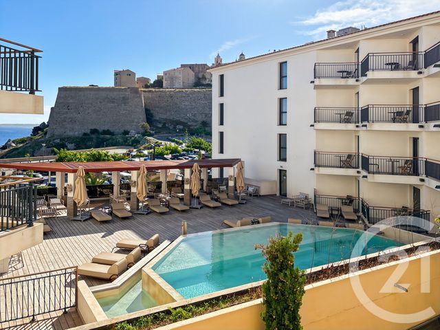 Afficher la photo en grand Appartement T4 à vendre - 4 pièces - 80.94 m2 - CALVI - 202 - CORSE - Century 21 Dary Immobilier