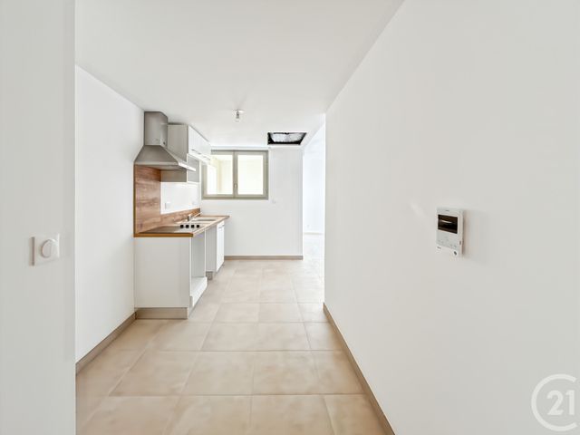 Afficher la photo en grand Appartement T4 à vendre - 4 pièces - 83.74 m2 - CALVI - 202 - CORSE - Century 21 Dary Immobilier