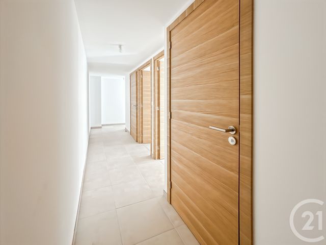 Afficher la photo en grand Appartement T4 à vendre - 4 pièces - 83.74 m2 - CALVI - 202 - CORSE - Century 21 Dary Immobilier