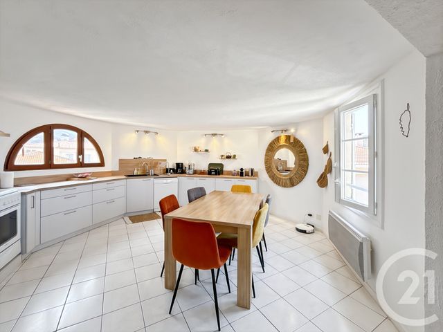 Afficher la photo en grand Appartement T4 à vendre - 4 pièces - 78.79 m2 - L ILE ROUSSE - 202 - CORSE - Century 21 Dary Immobilier