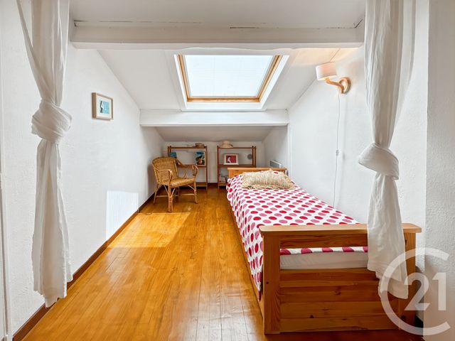 Afficher la photo en grand Appartement T4 à vendre - 4 pièces - 78.79 m2 - L ILE ROUSSE - 202 - CORSE - Century 21 Dary Immobilier