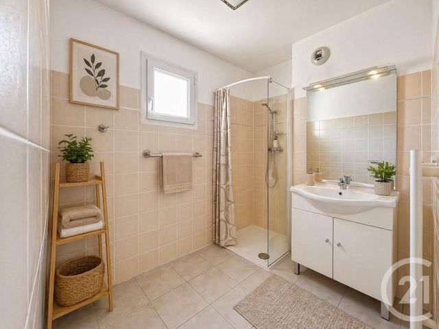 Appartement T3 à vendre - 3 pièces - 60.61 m2 - L ILE ROUSSE - 202 - CORSE - Century 21 Dary Immobilier