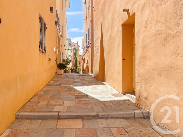 Appartement T3 à vendre - 3 pièces - 64.94 m2 - BASTIA - 202 - CORSE - Century 21 Dary Immobilier