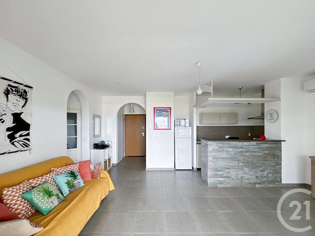 Appartement T3 à vendre - 3 pièces - 53.75 m2 - L ILE ROUSSE - 202 - CORSE - Century 21 Dary Immobilier