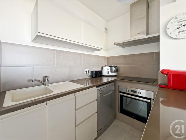 Appartement T3 à vendre - 3 pièces - 53.75 m2 - L ILE ROUSSE - 202 - CORSE - Century 21 Dary Immobilier