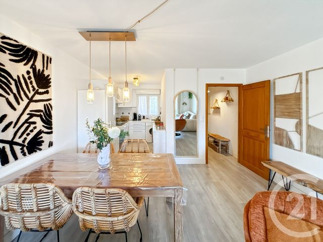 Afficher la photo en grand Appartement T2 à vendre - 2 pièces - 44.94 m2 - L ILE ROUSSE - 202 - CORSE - Century 21 Dary Immobilier