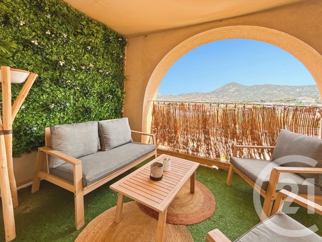 Afficher la photo en grand Appartement T2 à vendre - 2 pièces - 44.94 m2 - L ILE ROUSSE - 202 - CORSE - Century 21 Dary Immobilier