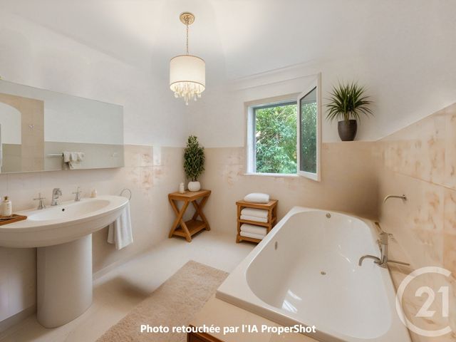 maison à vendre - 6 pièces - 261.21 m2 - SANTA MARIA DI LOTA - 202 - CORSE - Century 21 Dary Immobilier