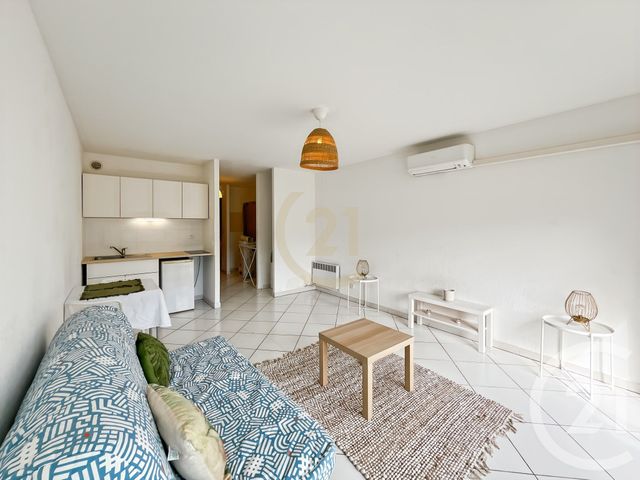 Appartement Studio à louer - 1 pièce - 29.54 m2 - L ILE ROUSSE - 202 - CORSE - Century 21 Dary Immobilier