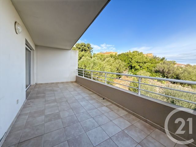 Appartement T2 à vendre - 2 pièces - 44.31 m2 - L ILE ROUSSE - 202 - CORSE - Century 21 Dary Immobilier