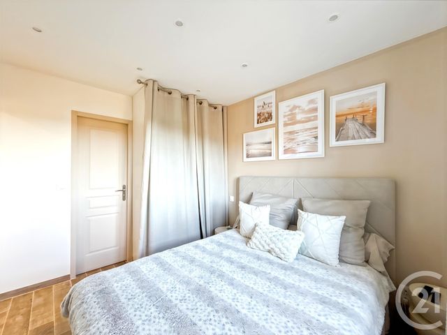 Appartement F2 à vendre - 2 pièces - 26.09 m2 - L ILE ROUSSE - 202 - CORSE - Century 21 Dary Immobilier