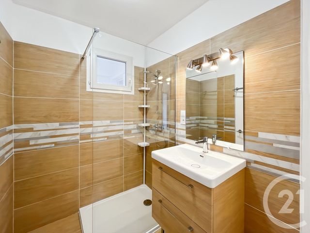 Appartement T3 à louer - 3 pièces - 72.68 m2 - L ILE ROUSSE - 202 - CORSE - Century 21 Dary Immobilier