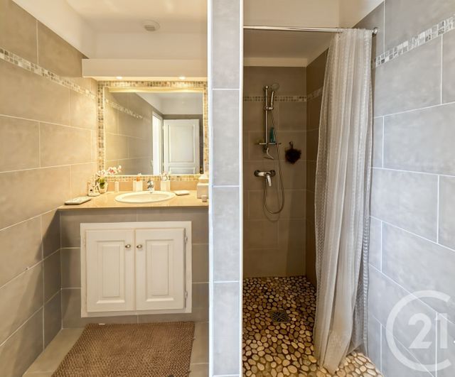 Appartement T2 à vendre - 2 pièces - 54.05 m2 - L ILE ROUSSE - 202 - CORSE - Century 21 Dary Immobilier