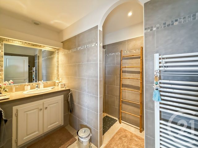 Appartement T2 à vendre - 2 pièces - 54.05 m2 - L ILE ROUSSE - 202 - CORSE - Century 21 Dary Immobilier