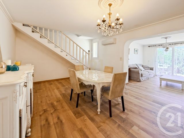 Appartement T3 à louer - 3 pièces - 91.35 m2 - ST FLORENT - 202 - CORSE - Century 21 Dary Immobilier