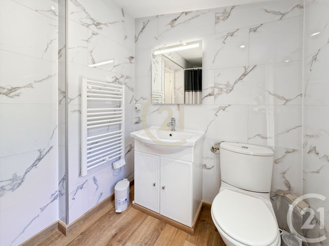 Appartement T3 à louer - 3 pièces - 91.35 m2 - ST FLORENT - 202 - CORSE - Century 21 Dary Immobilier