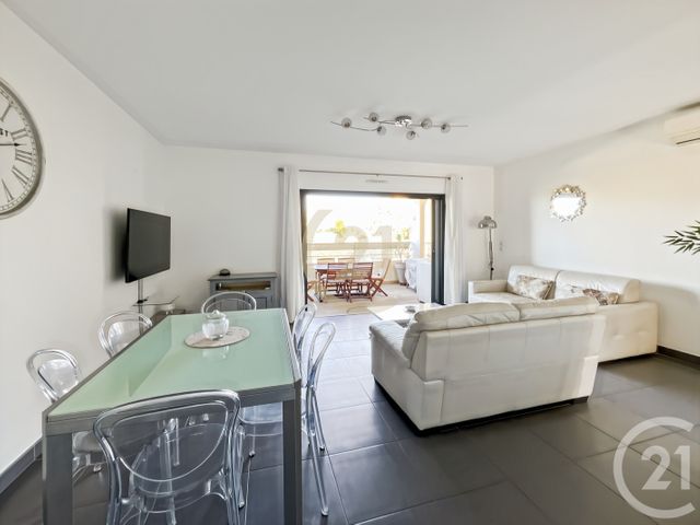 Appartement T2 à louer - 2 pièces - 52.64 m2 - ST FLORENT - 202 - CORSE - Century 21 Dary Immobilier