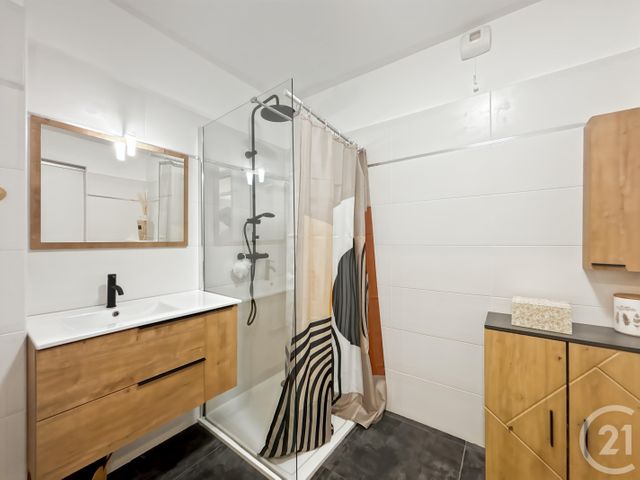 Appartement T4 à vendre - 4 pièces - 88.0 m2 - L ILE ROUSSE - 202 - CORSE - Century 21 Dary Immobilier