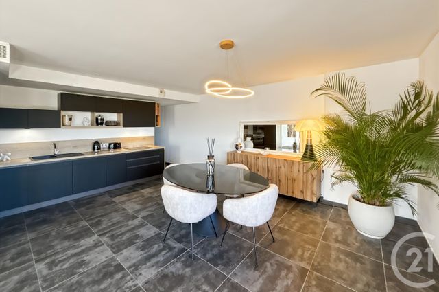 Appartement T4 à vendre - 4 pièces - 88.0 m2 - L ILE ROUSSE - 202 - CORSE - Century 21 Dary Immobilier