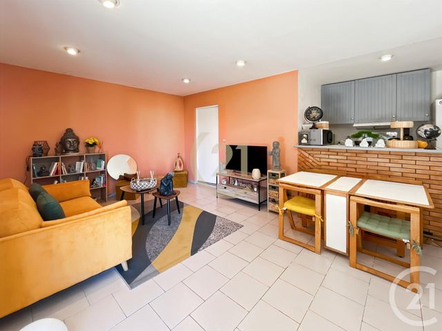 Appartement T2 à louer - 2 pièces - 40.11 m2 - CALVI - 202 - CORSE - Century 21 Dary Immobilier