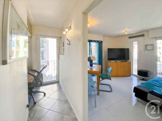 Appartement T2 à louer - 2 pièces - 45.82 m2 - L ILE ROUSSE - 202 - CORSE - Century 21 Dary Immobilier