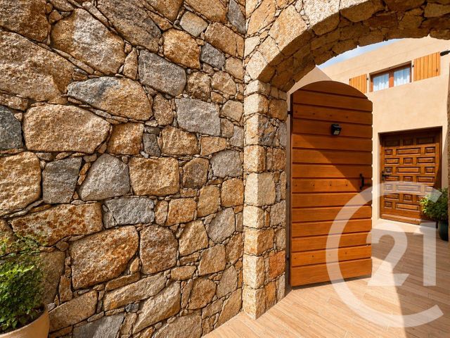 maison à vendre - 8 pièces - 265.73 m2 - L ILE ROUSSE - 202 - CORSE - Century 21 Dary Immobilier