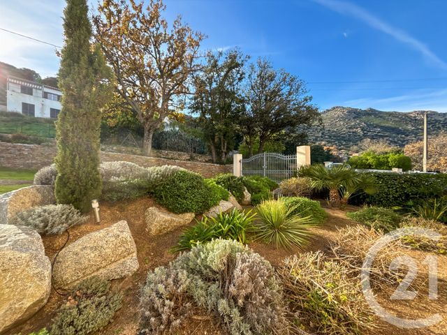 Appartement T4 à vendre - 4 pièces - 107.56 m2 - SANTA REPARATA DI BALAGNA - 202 - CORSE - Century 21 Dary Immobilier