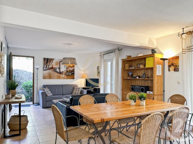 Appartement F3 à vendre - 3 pièces - 61.86 m2 - L ILE ROUSSE - 202 - CORSE - Century 21 Dary Immobilier
