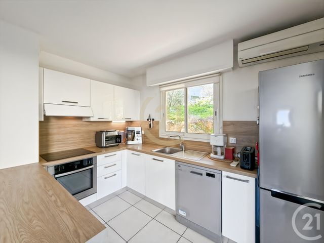 Appartement T3 à vendre - 3 pièces - 58.13 m2 - L ILE ROUSSE - 202 - CORSE - Century 21 Dary Immobilier