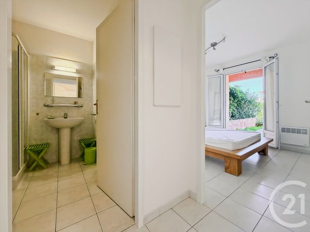 Appartement T2 à vendre - 2 pièces - 46.27 m2 - ST FLORENT - 202 - CORSE - Century 21 Dary Immobilier