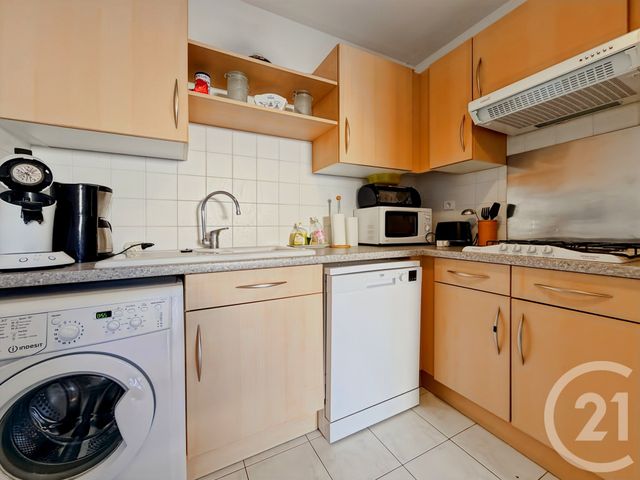 Appartement T2 à vendre - 2 pièces - 46.27 m2 - ST FLORENT - 202 - CORSE - Century 21 Dary Immobilier