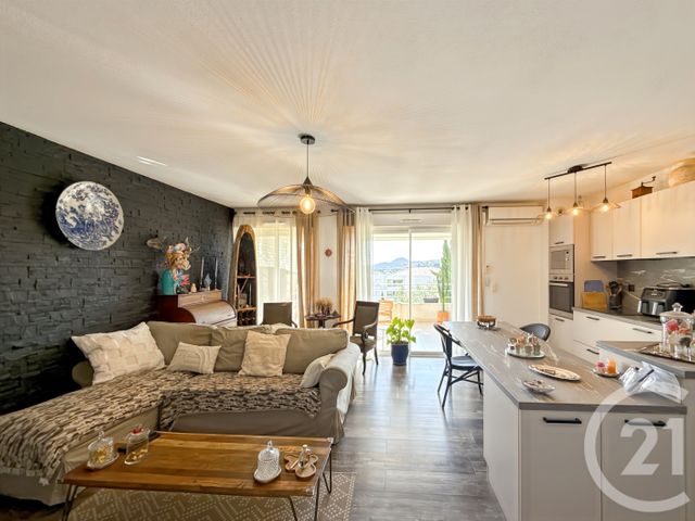 Appartement T4 à vendre - 4 pièces - 81.38 m2 - L ILE ROUSSE - 202 - CORSE - Century 21 Dary Immobilier