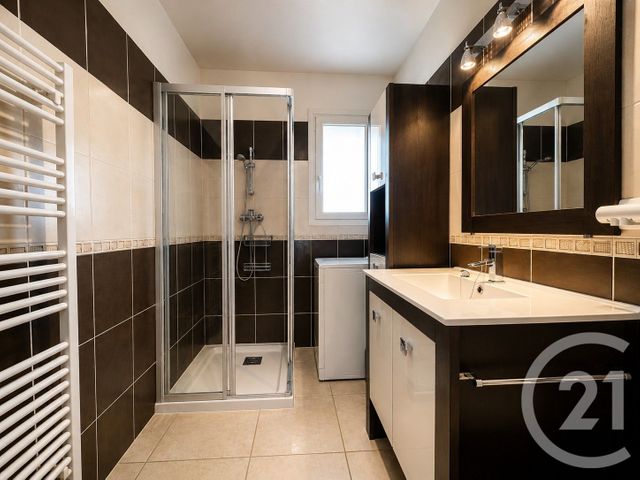 Appartement T2 à vendre - 2 pièces - 44.03 m2 - L ILE ROUSSE - 202 - CORSE - Century 21 Dary Immobilier