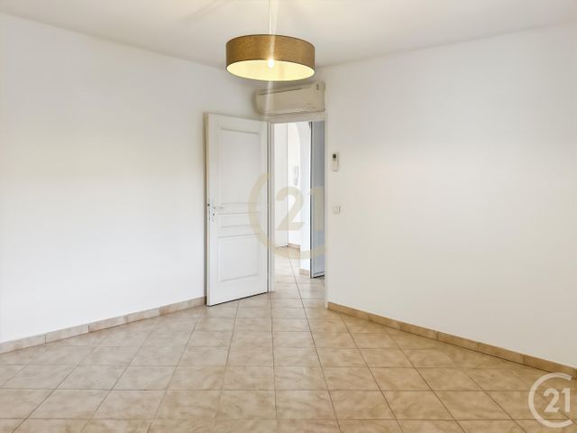 Appartement T3 à vendre - 3 pièces - 77.29 m2 - L ILE ROUSSE - 202 - CORSE - Century 21 Dary Immobilier