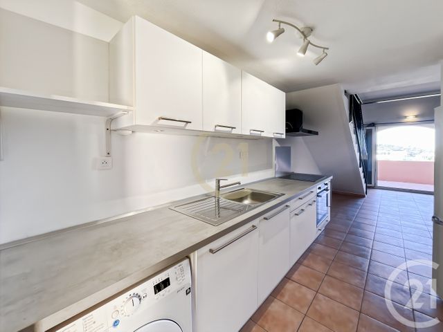 Appartement Duplex à louer - 3 pièces - 45.83 m2 - L ILE ROUSSE - 202 - CORSE - Century 21 Dary Immobilier