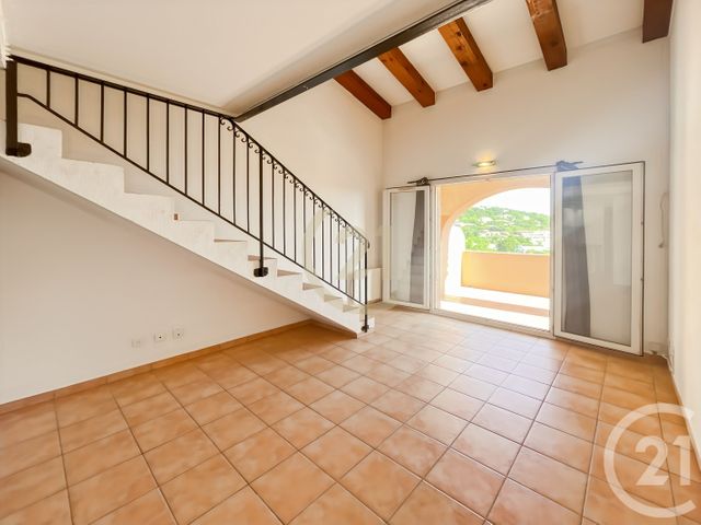 Appartement Duplex à louer - 3 pièces - 45.83 m2 - L ILE ROUSSE - 202 - CORSE - Century 21 Dary Immobilier