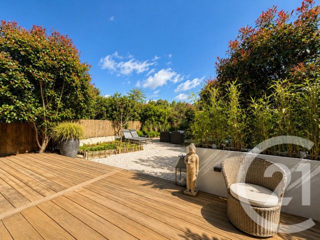 Appartement T3 à vendre - 4 pièces - 67.84 m2 - CALVI - 202 - CORSE - Century 21 Dary Immobilier