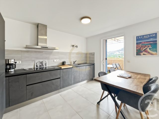 Appartement T3 à louer - 3 pièces - 59.48 m2 - L ILE ROUSSE - 202 - CORSE - Century 21 Dary Immobilier