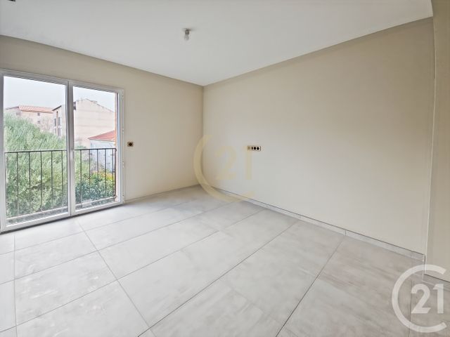 Appartement F3 à vendre - 3 pièces - 74.3 m2 - ST FLORENT - 202 - CORSE - Century 21 Dary Immobilier