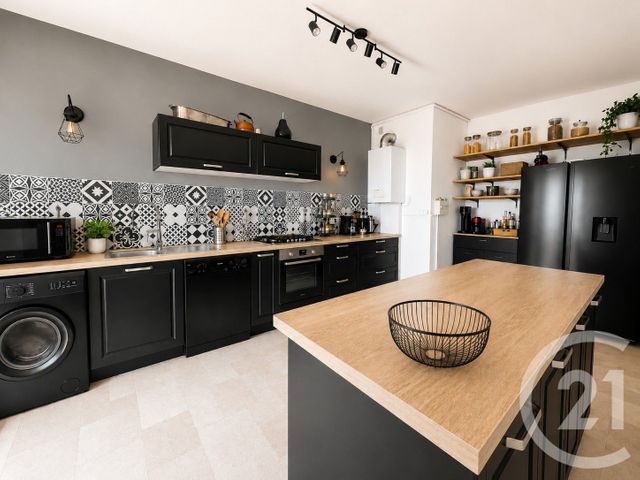 Appartement T4 à vendre - 4 pièces - 117.47 m2 - BASTIA - 202 - CORSE - Century 21 Dary Immobilier