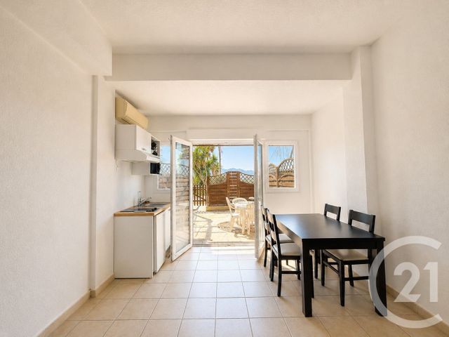 Appartement T2 à vendre - 2 pièces - 32.02 m2 - ST FLORENT - 202 - CORSE - Century 21 Dary Immobilier