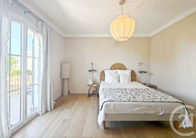 Appartement T3 à vendre - 3 pièces - 121.35 m2 - CALVI - 202 - CORSE - Century 21 Dary Immobilier
